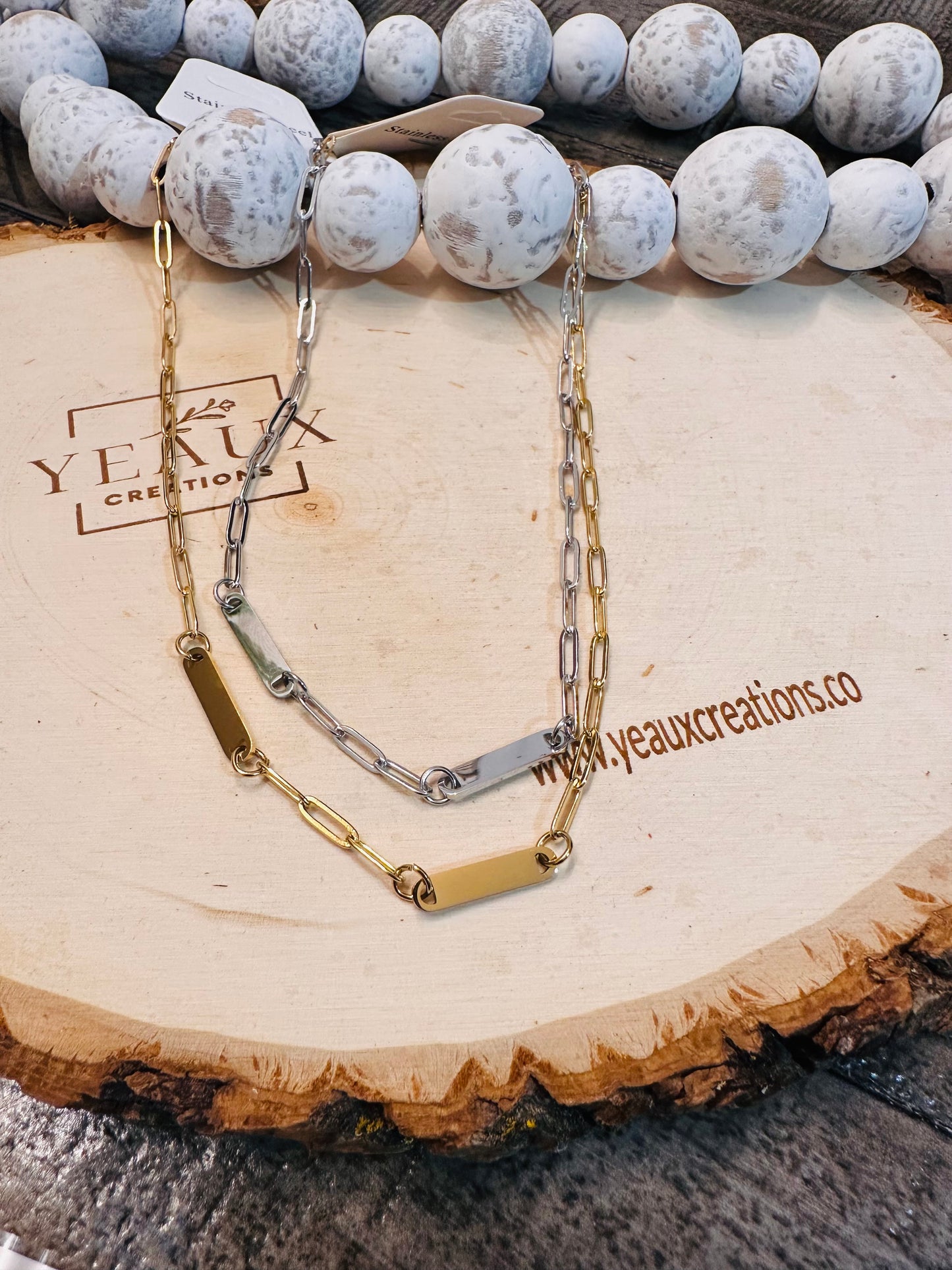 PERSONALIZED SMALL OVAL BAR (2 BAR) PAPERCLIP NECKLACE