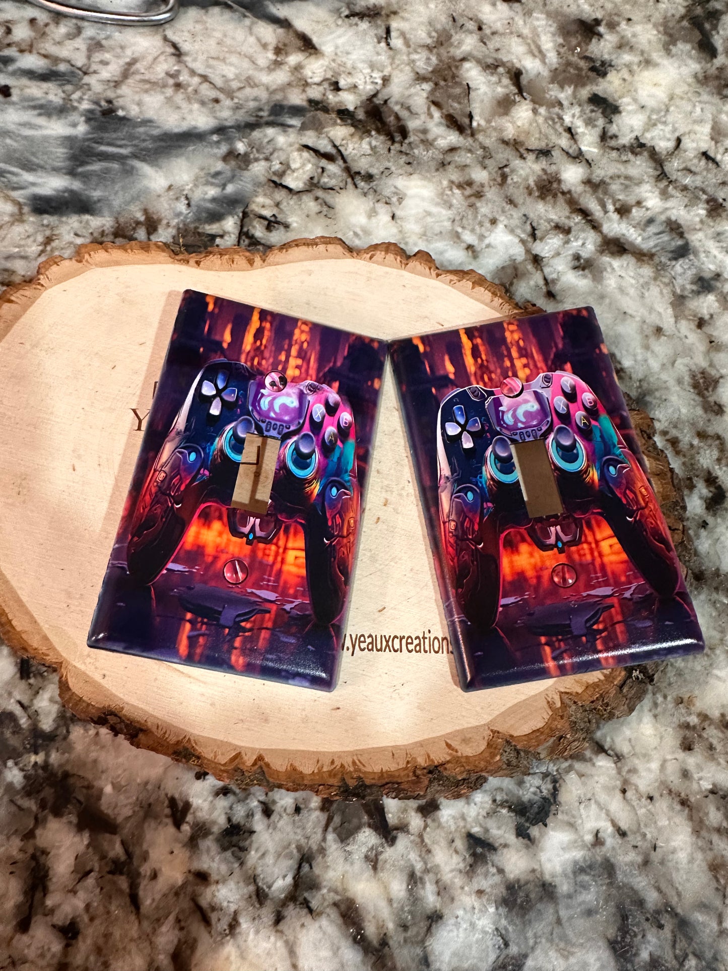 GAMER-STANDARD SINGLE LIGHT SWITCH PLATE