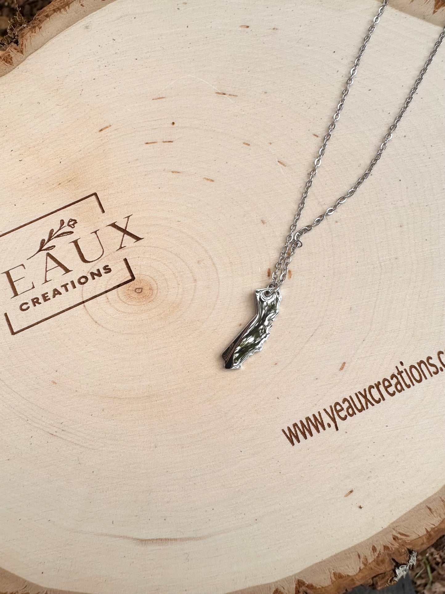 PERSONALIZED CALIFORNIA NECKLACE