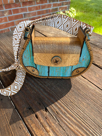 "GRACEFULLY ME" STYLE WOOD PURSE