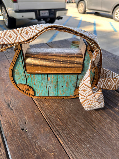 "GRACEFULLY ME" STYLE WOOD PURSE