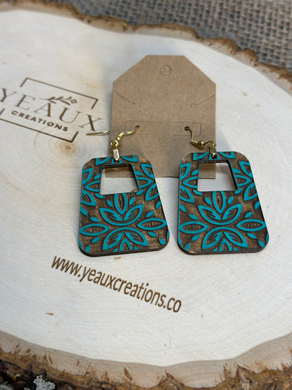 "BETTY" WOOD EARRINGS