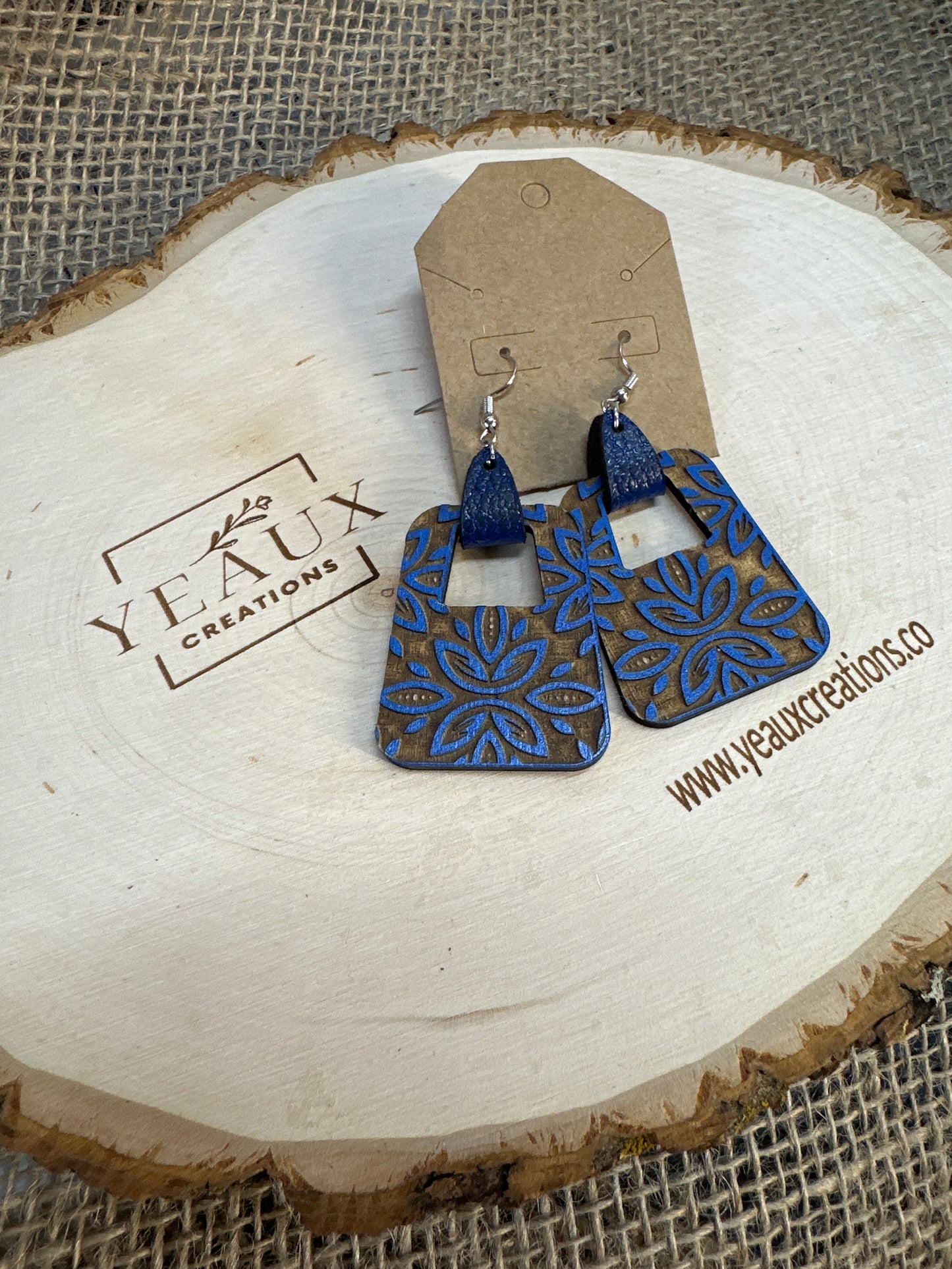 "BETTY" WOOD EARRINGS