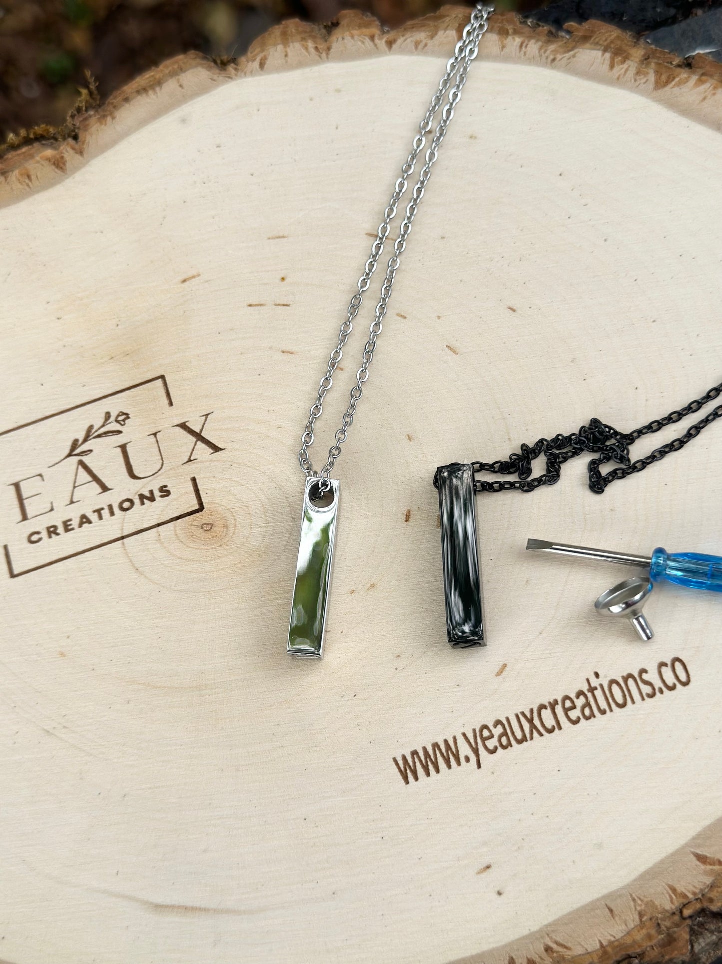 PERSONALIZED URN BAR NECKLACE