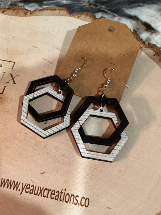 LOOP THROUGH EARRINGS