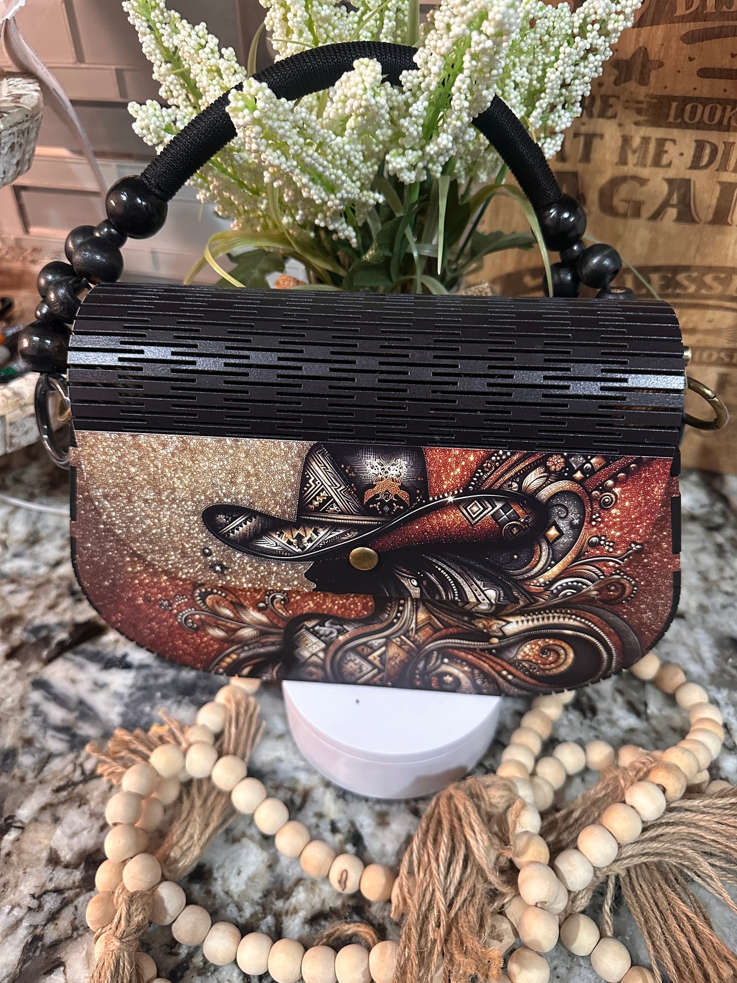 "SWANN J" WOOD PURSE