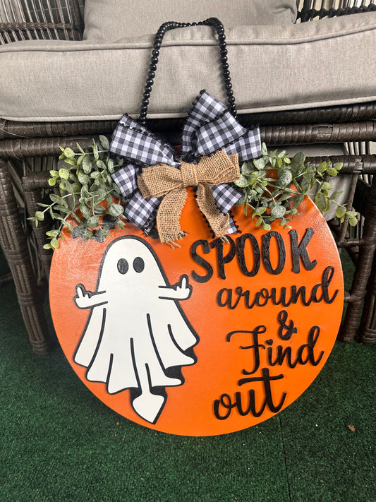 SPOOK AROUND AND FIND OUT DOOR HANGER