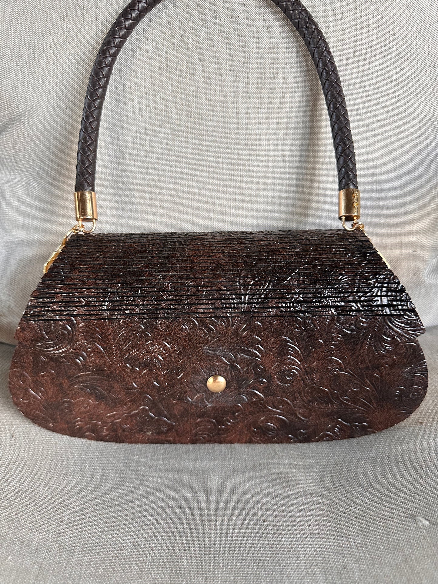 "THE YEAUX" WOOD PURSE