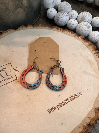 HORSESHOE WOOD EARRINGS