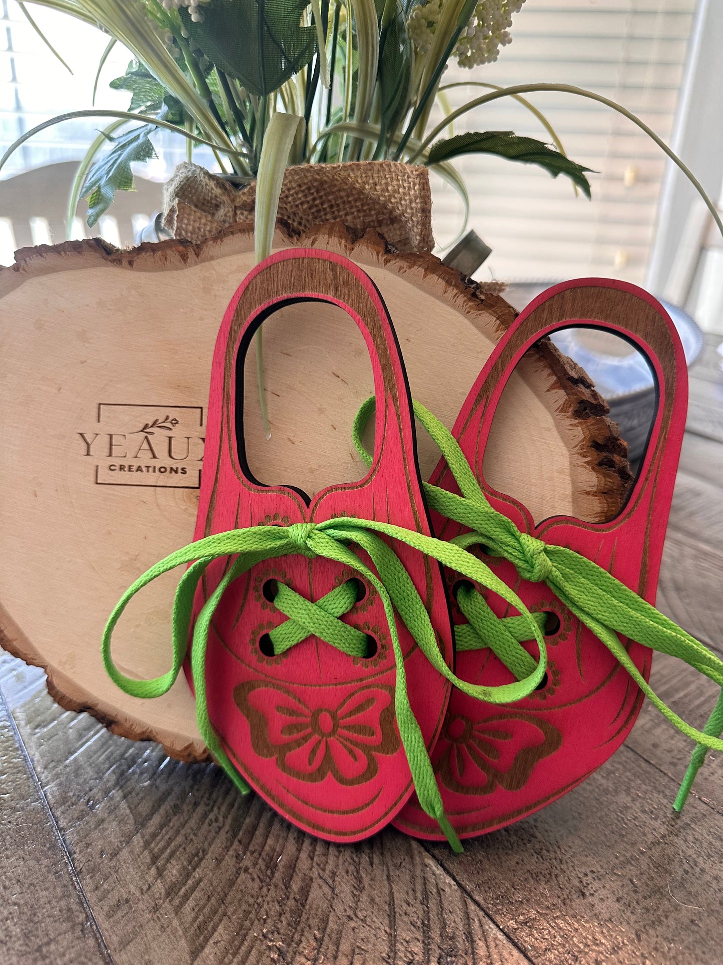 "LEARN TO TIE" LACING SHOE TOY