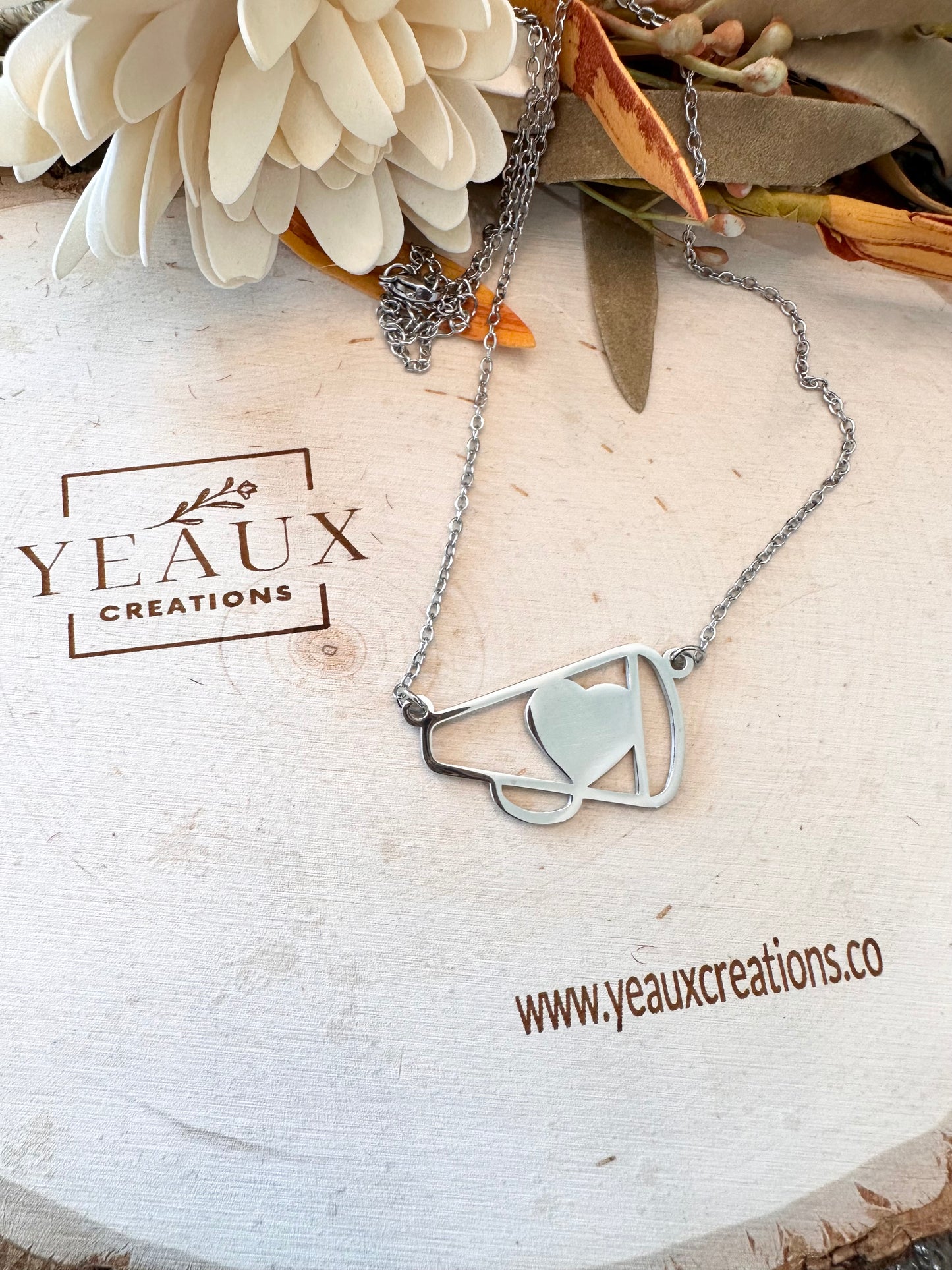 PERSONALIZED CHEER HORN (LARGE) NECKLACE