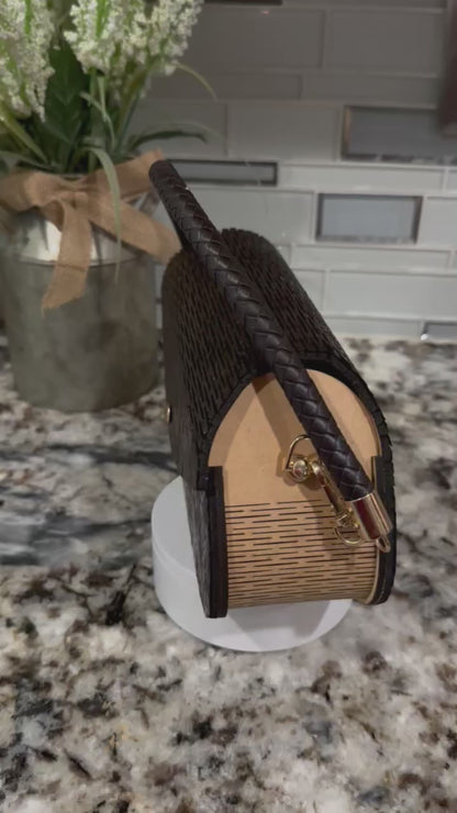 "THE YEAUX" WOOD PURSE